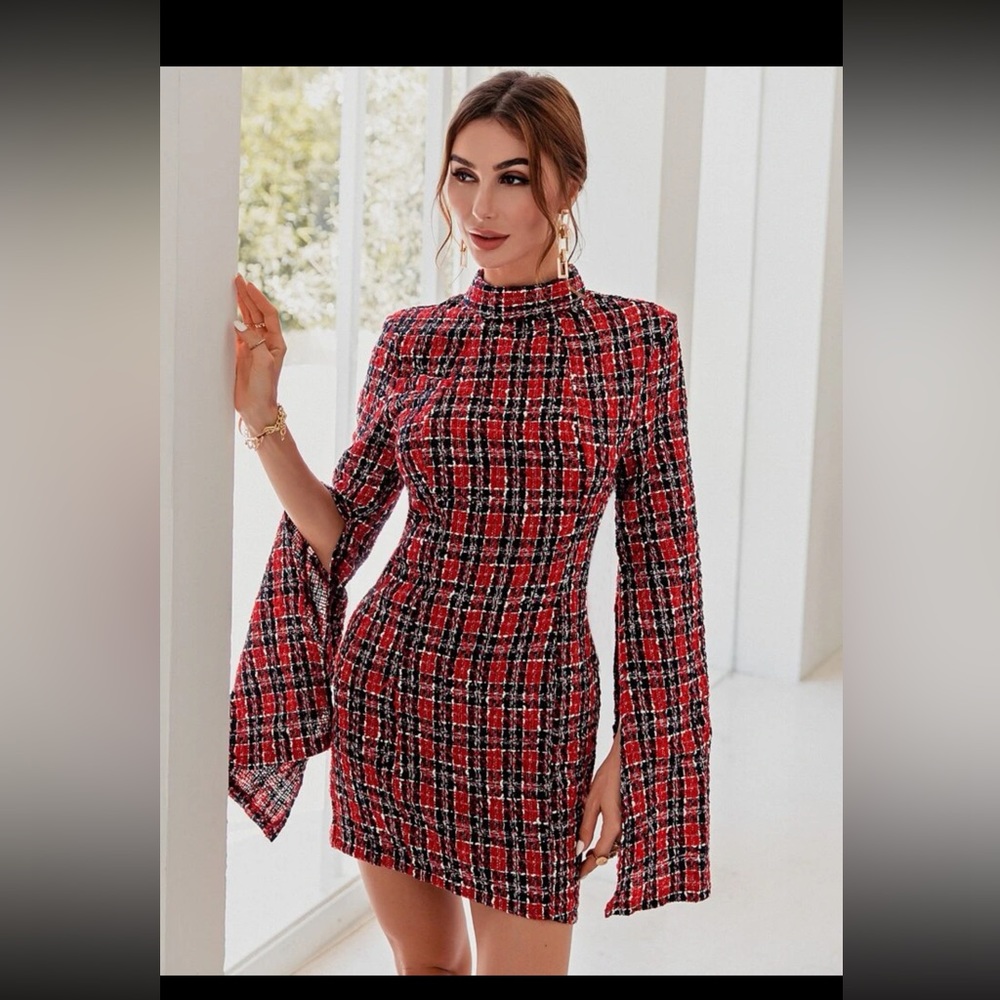 CUTE DRESS BRAND NEW